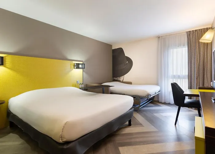 Ibis Styles Nice Centre Port