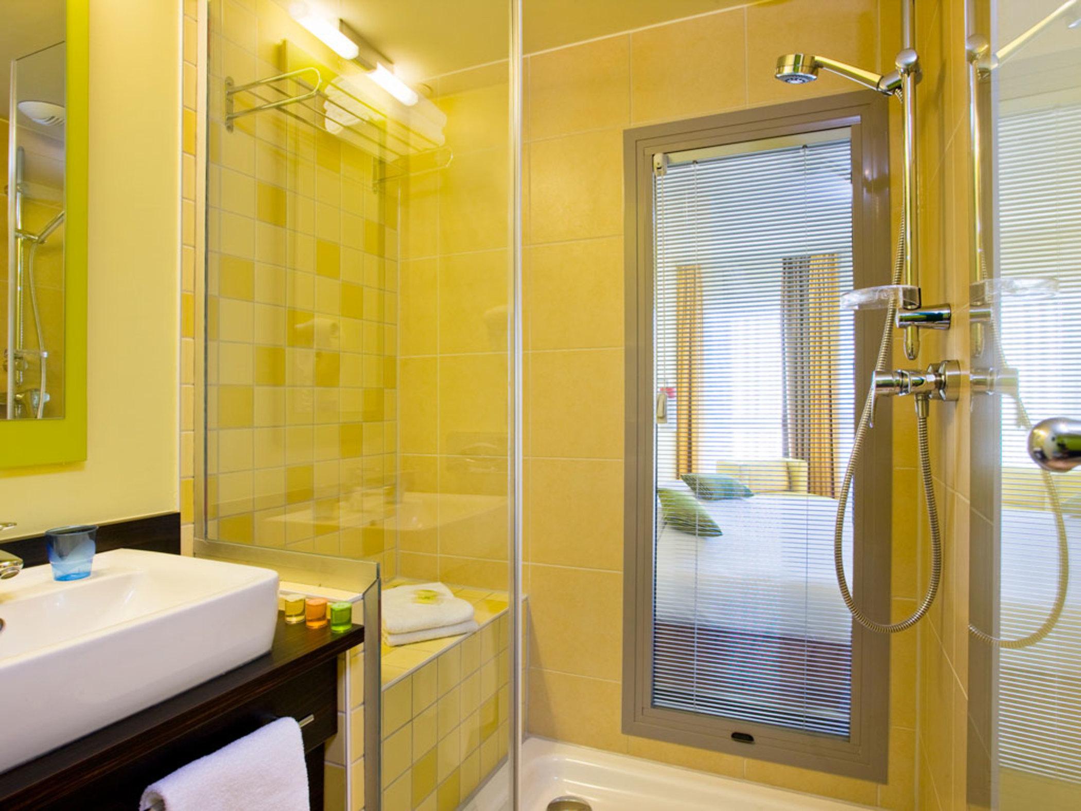 Hotel Ibis Styles Centre Port 3*