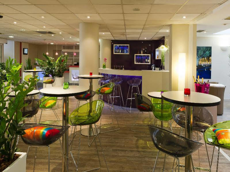 Ibis Styles Centre Port