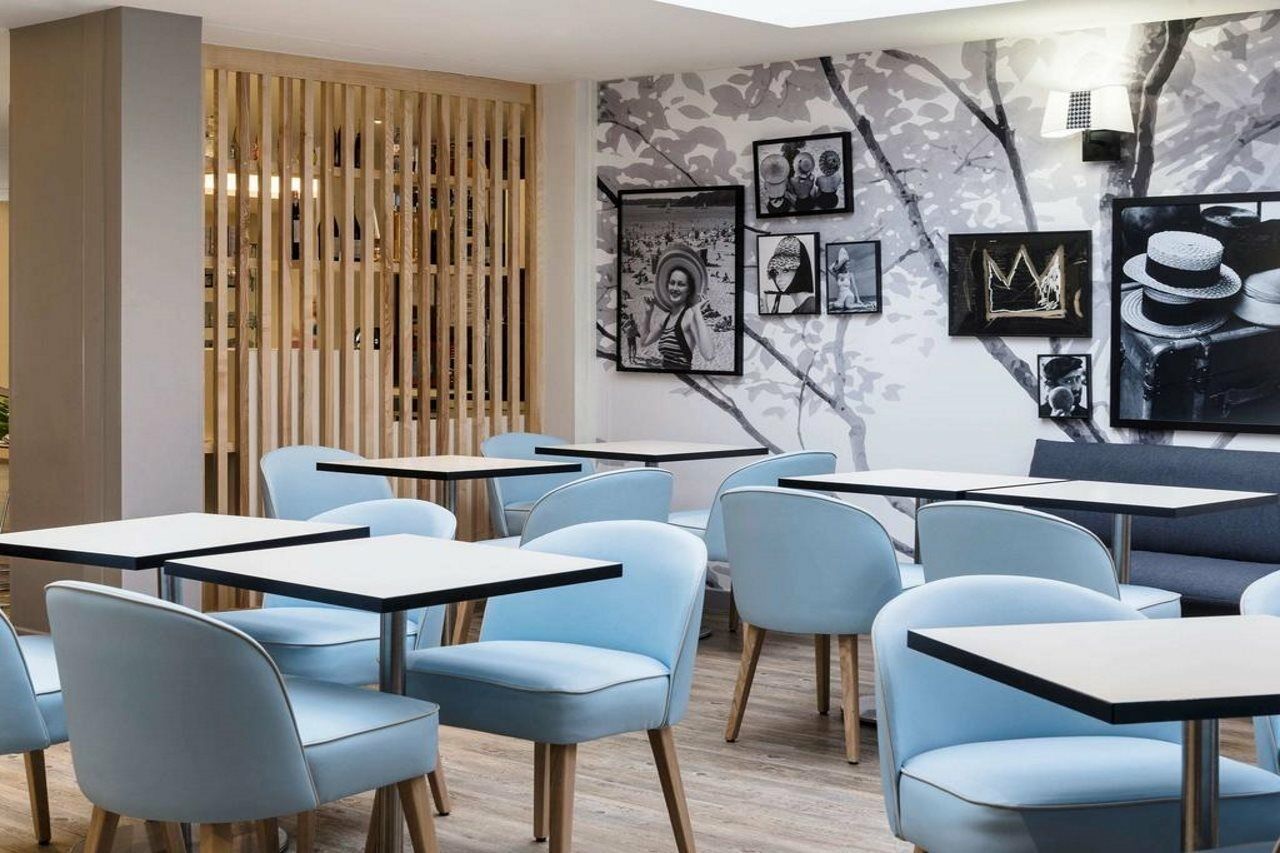 Ibis Styles Centre Port Hotel 3*